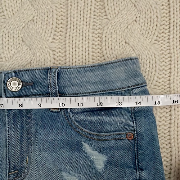🌼2 for $20🌼 American Eagle Next Level Stretch Low-Rise Denim Short Shorts - Picture 8 of 9